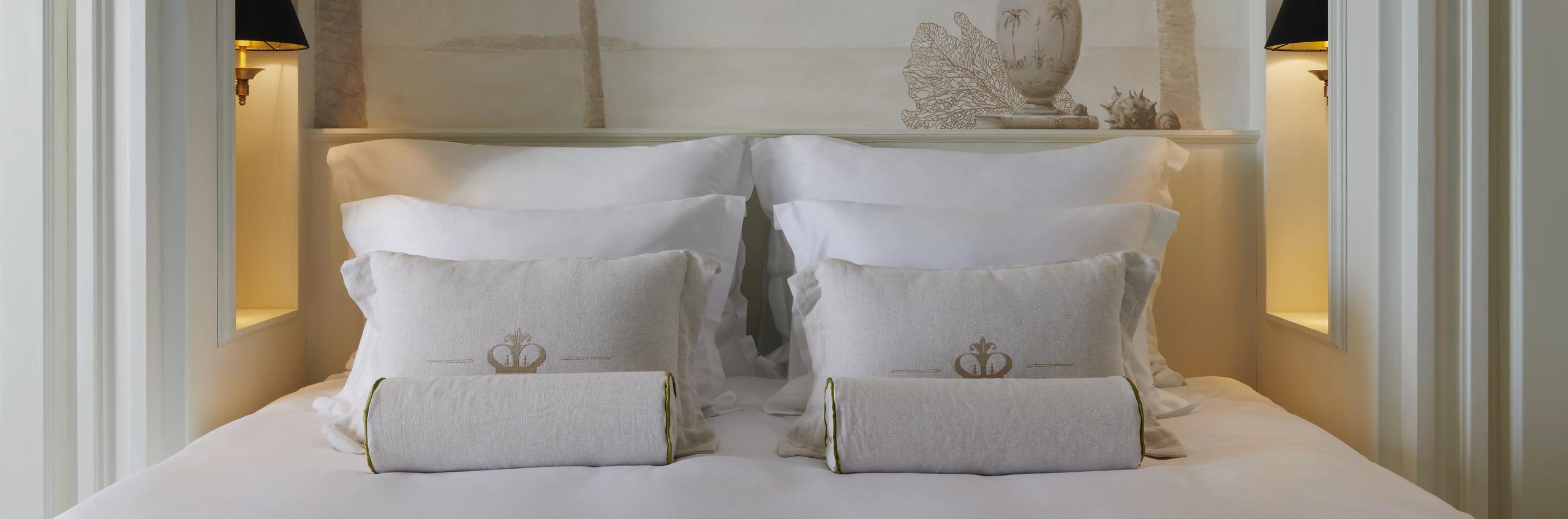 Palace Elisabeth-Elisabeth suite.jpg
