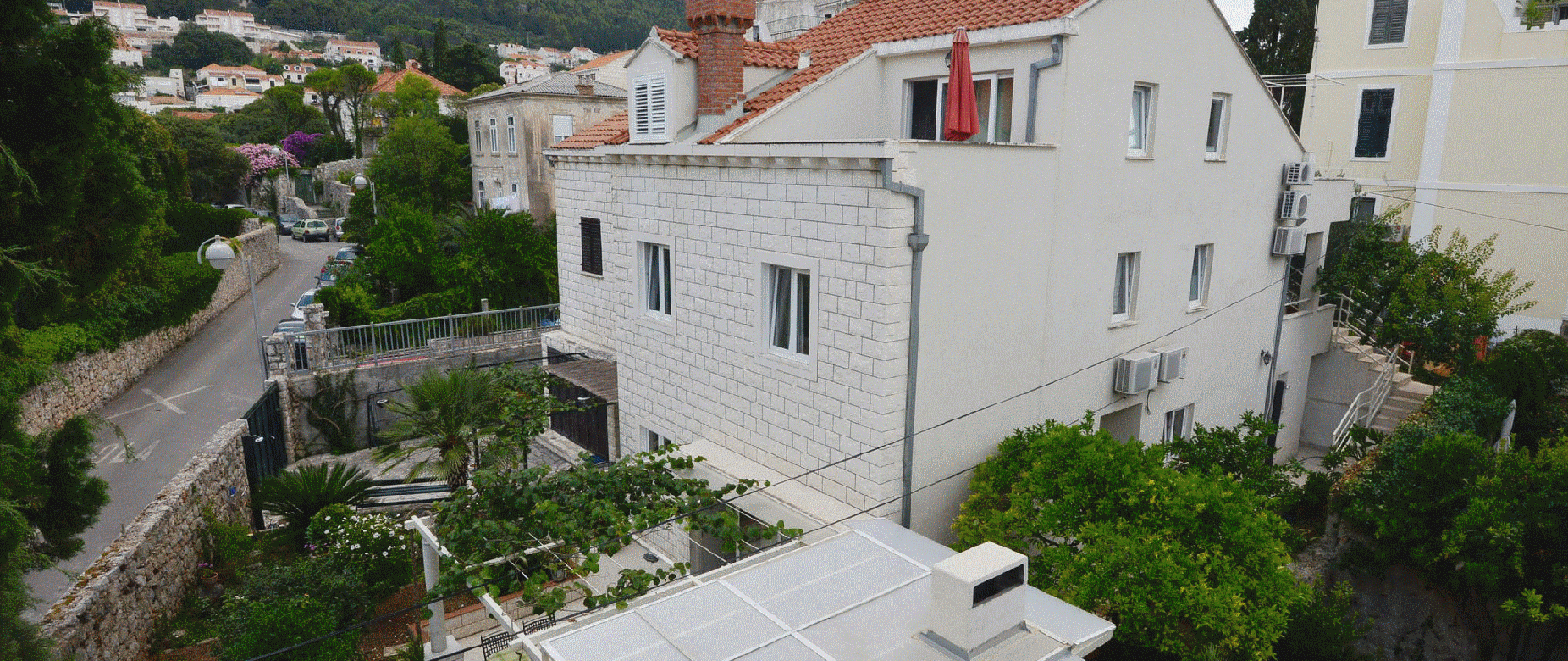 Villa Elly Apartments-Okruzenje.gif