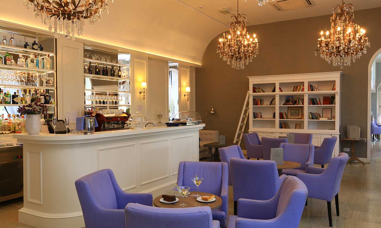 Aminess Korcula Heritage Hotel-Lobby bar.jpg