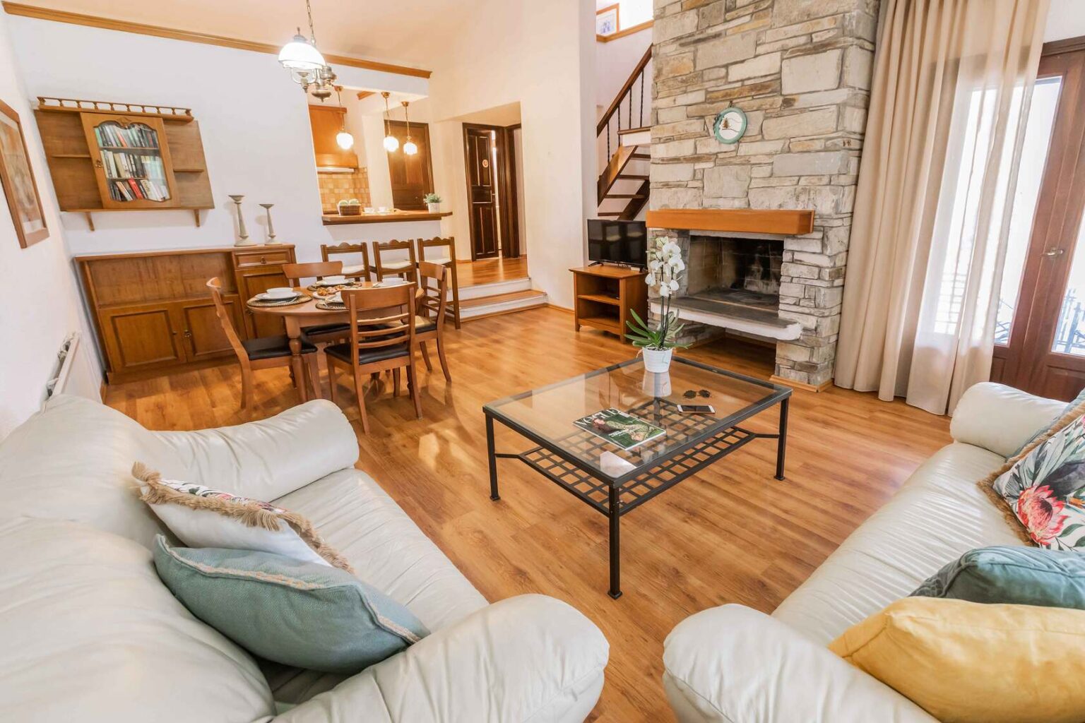 Muses Villas dnevna soba.jpg