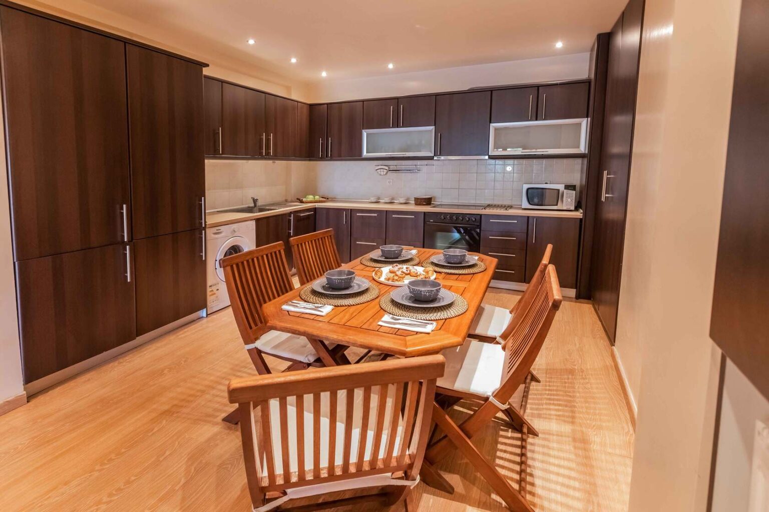 Muses Villas vila Danai kuhinja.jpg