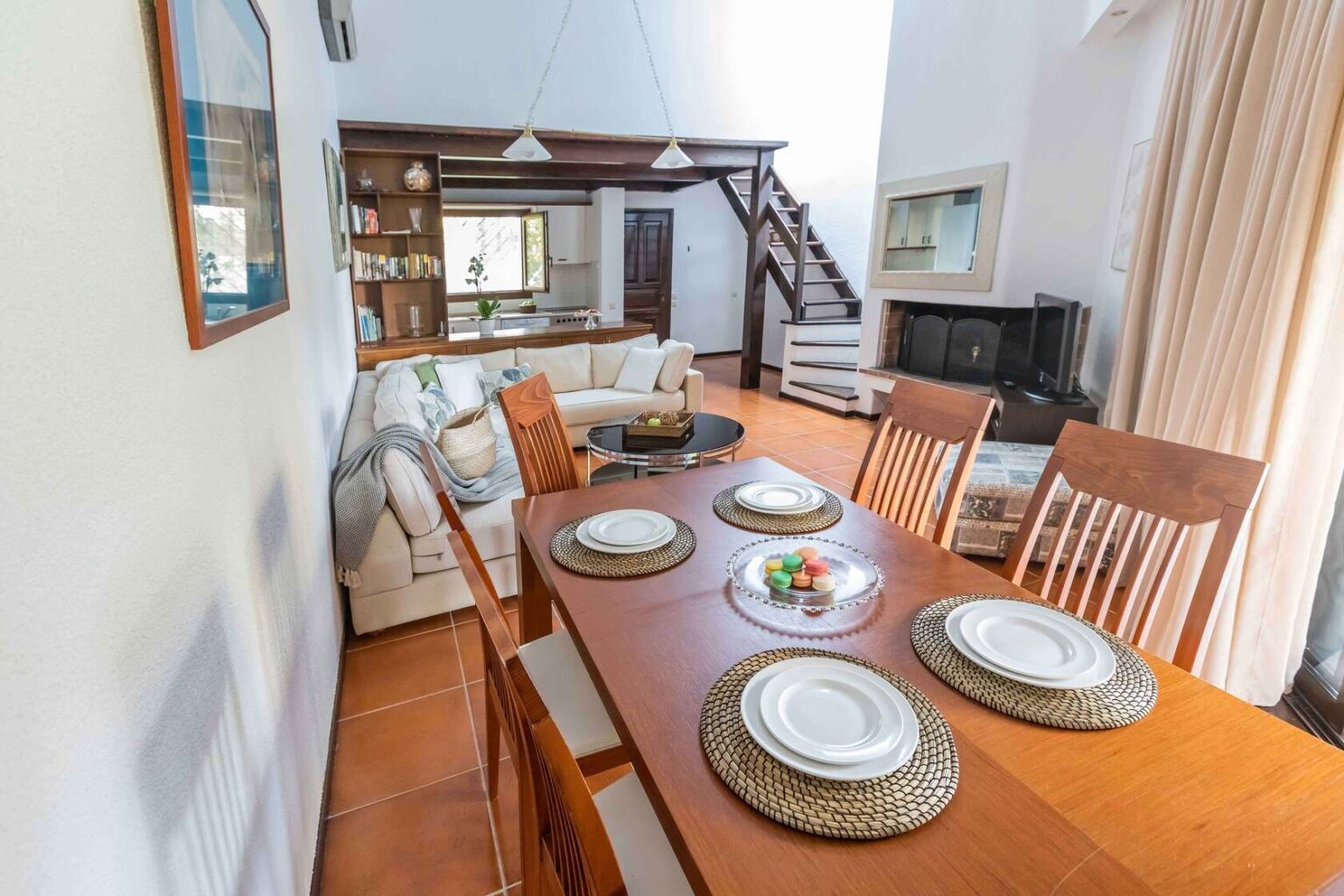 Muses Villas vila Nefeli dnevni boravak.jpg