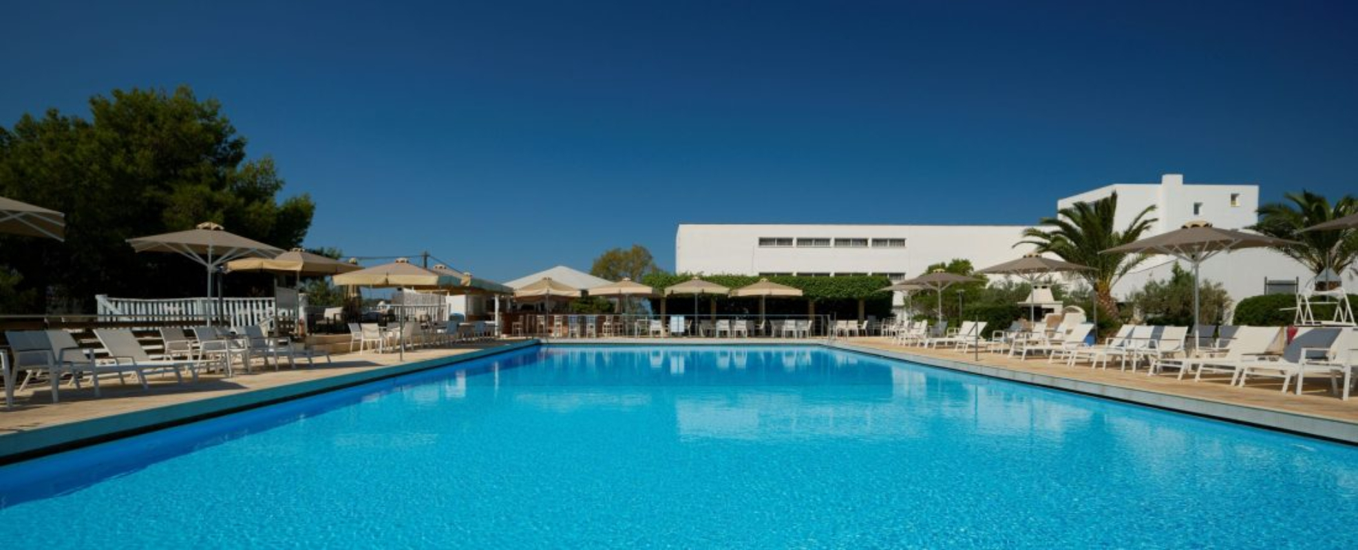 Hotel Nautica Bay izgled bazena.jpg