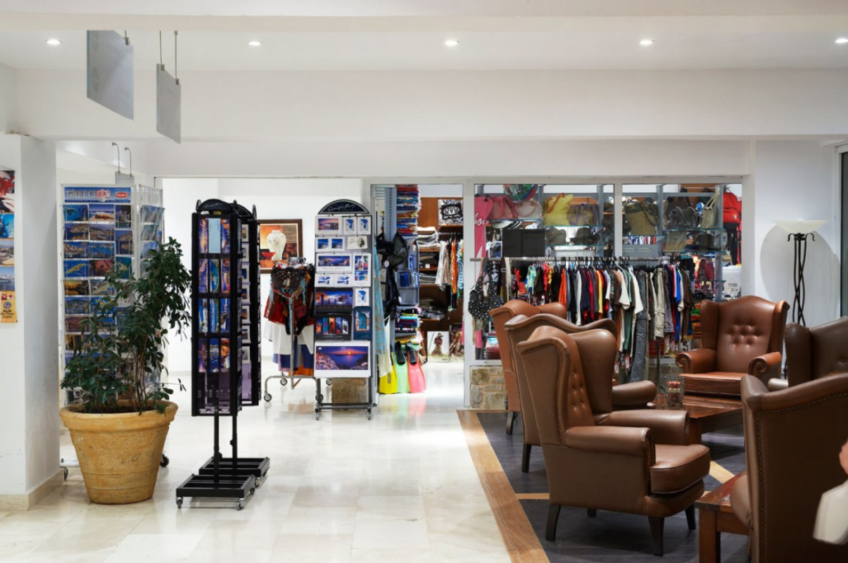 Hotel Nautica Bay market.jpg