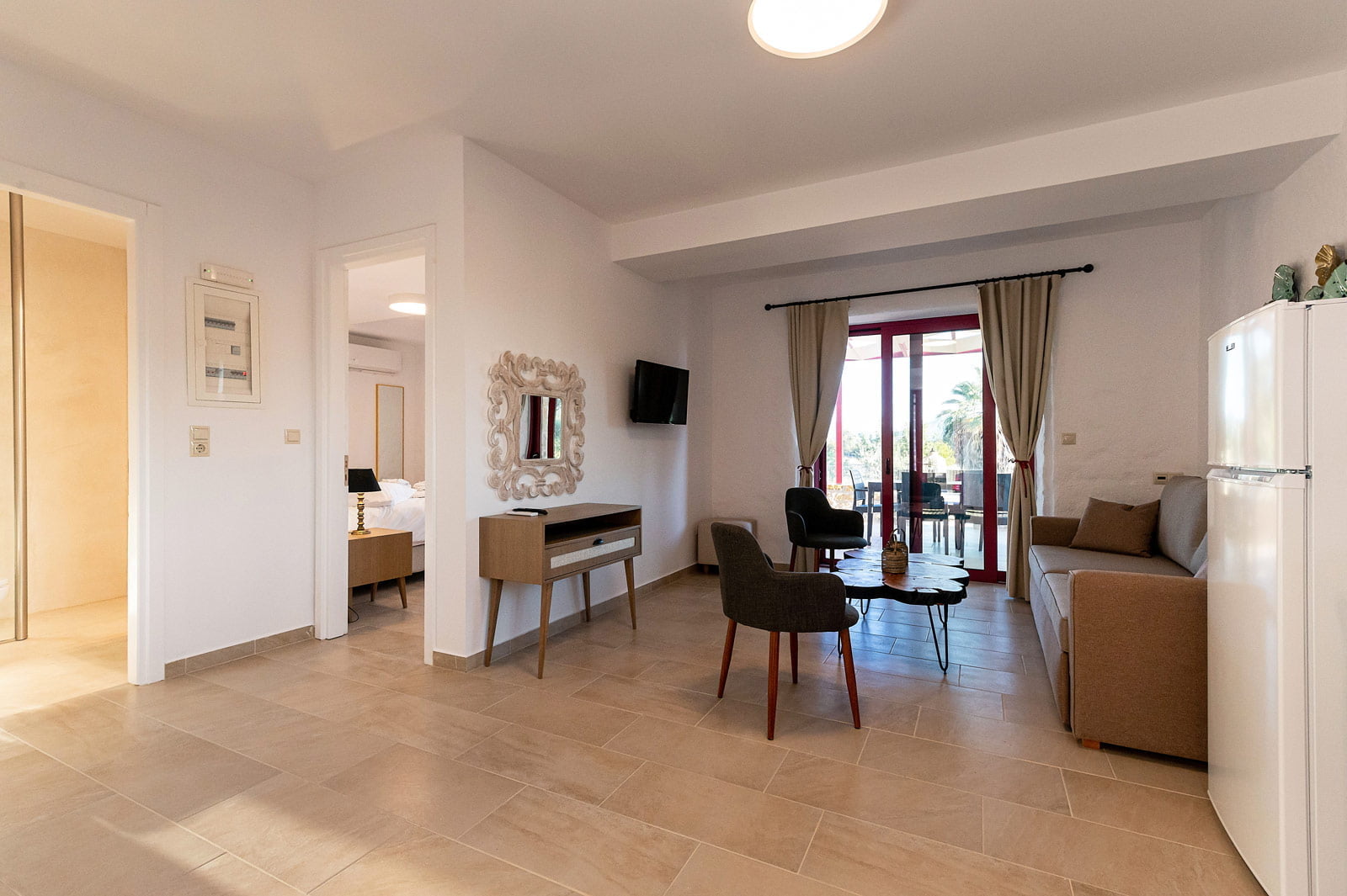 Hotel Abeloessa Methonian Hospitality apartman u prizemlju.jpg