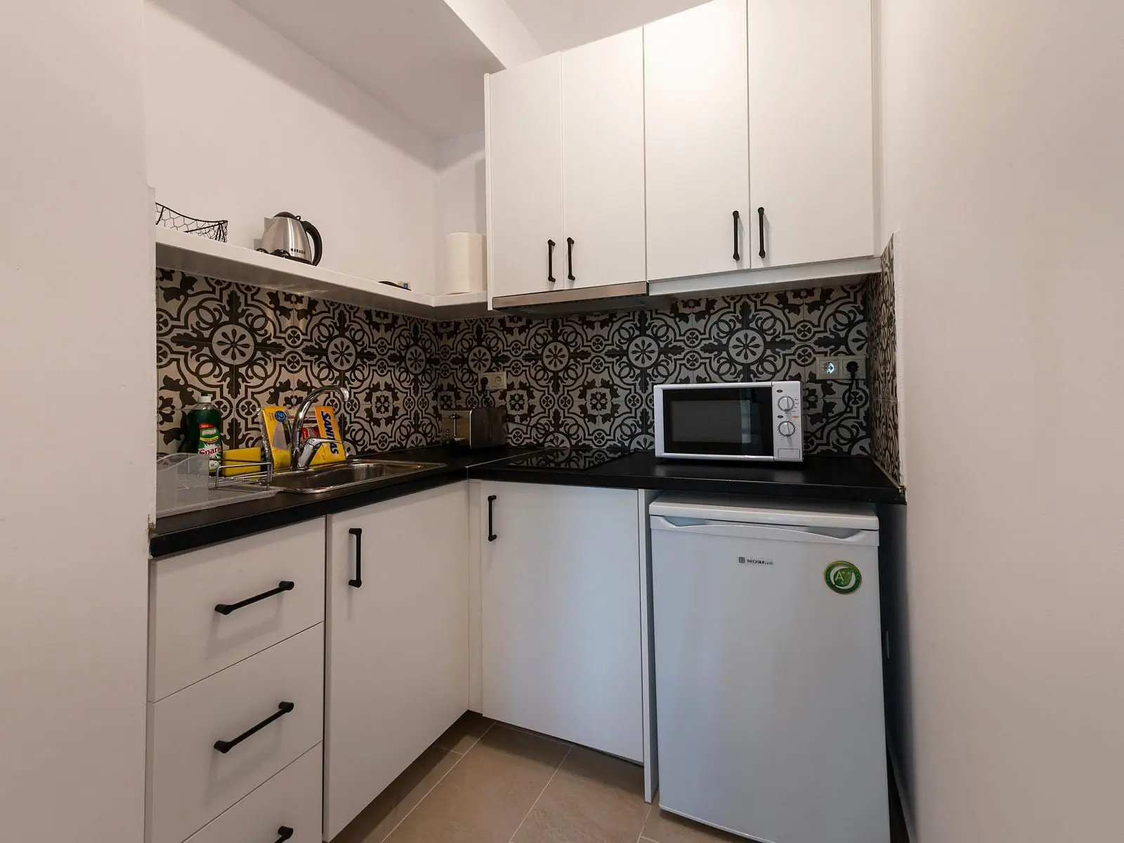Hotel Abeloessa Methonian Hospitality kuhinja.jpg