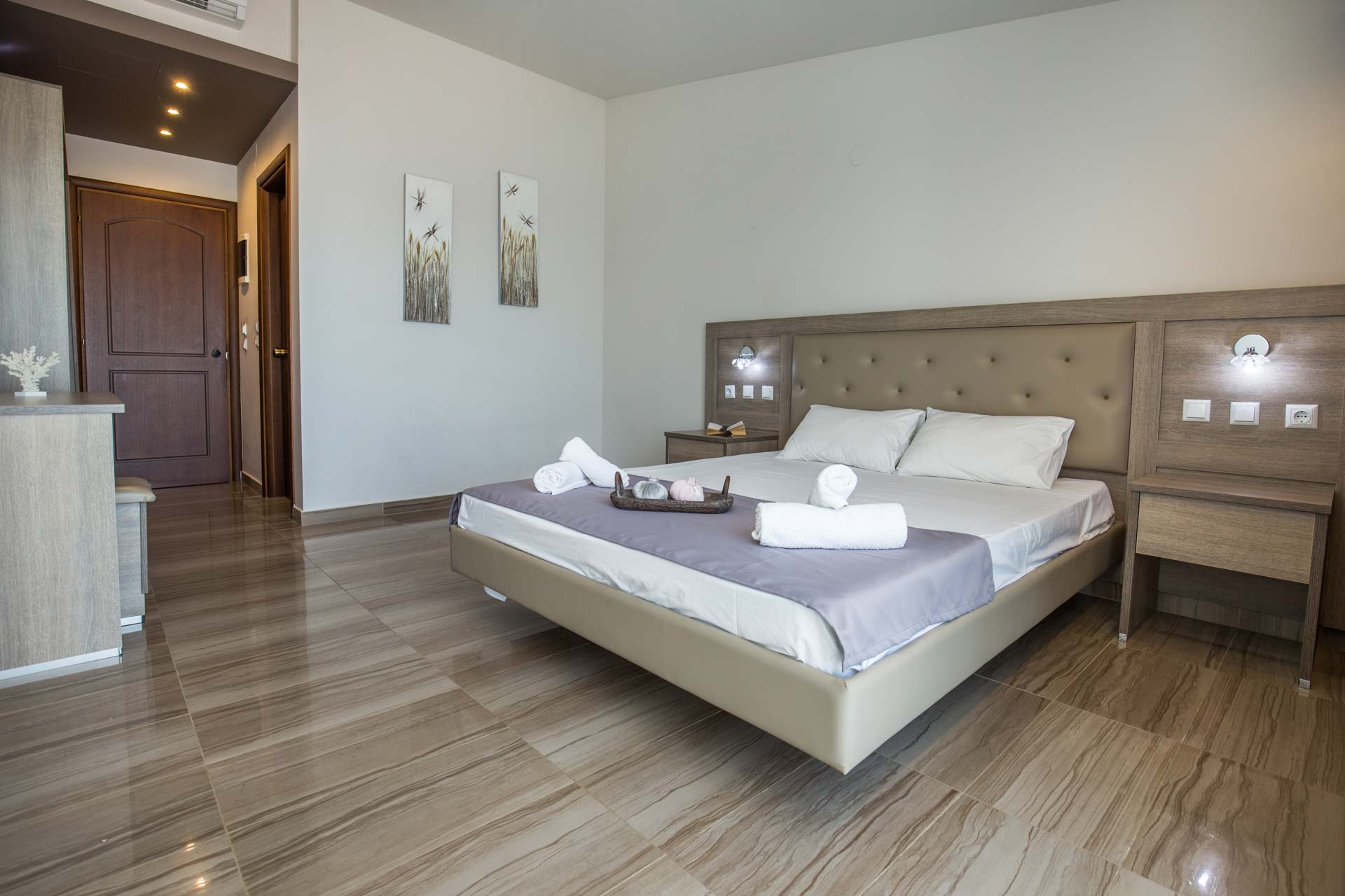 Hotel Green Bay izgled deluxe sobe.jpg
