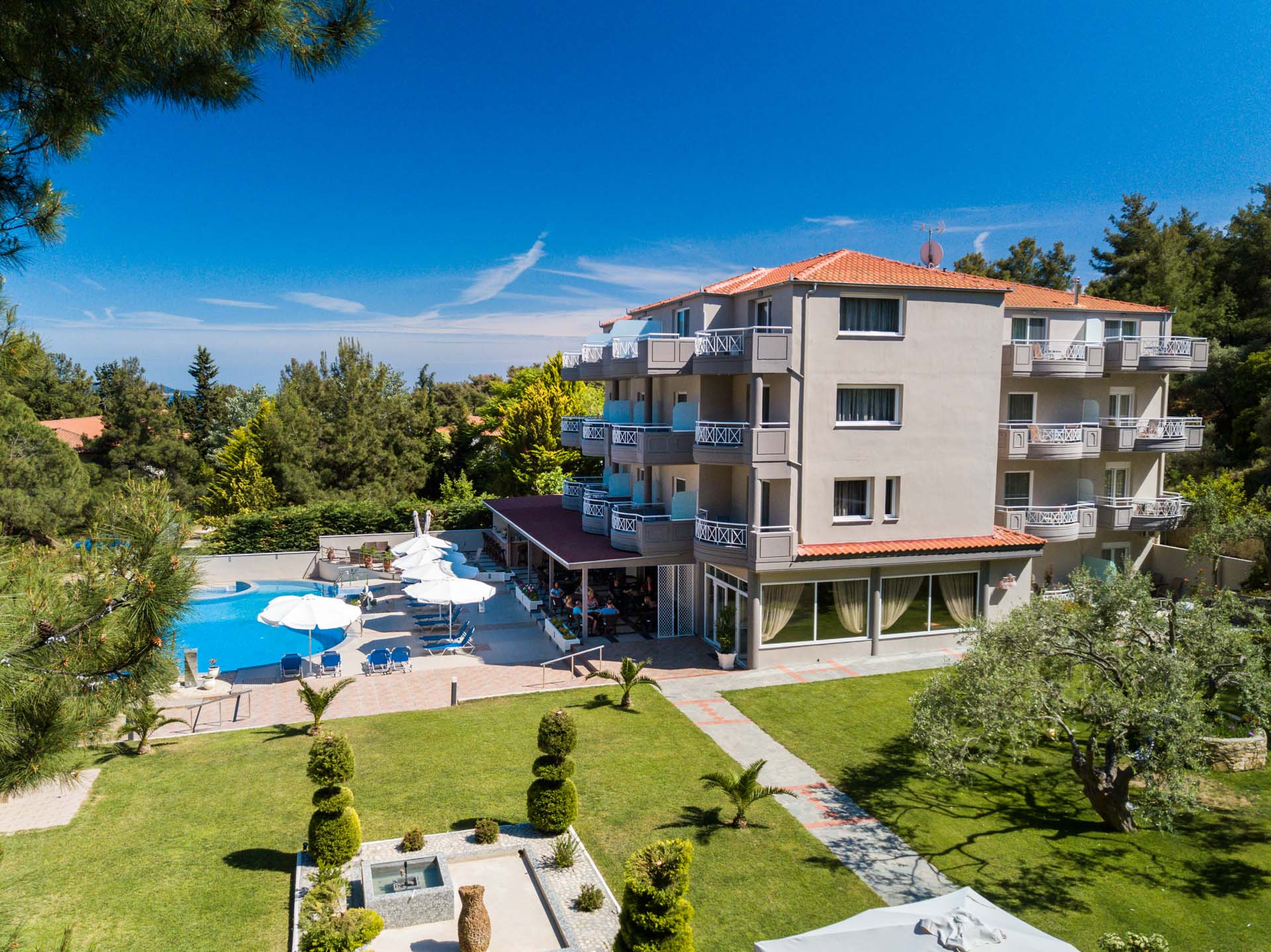 Hotel Green Bay spoljni izgled.jpg
