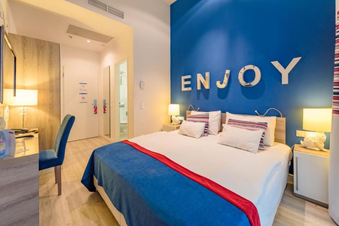Estilo fashion hotela 4- executive room.jpg