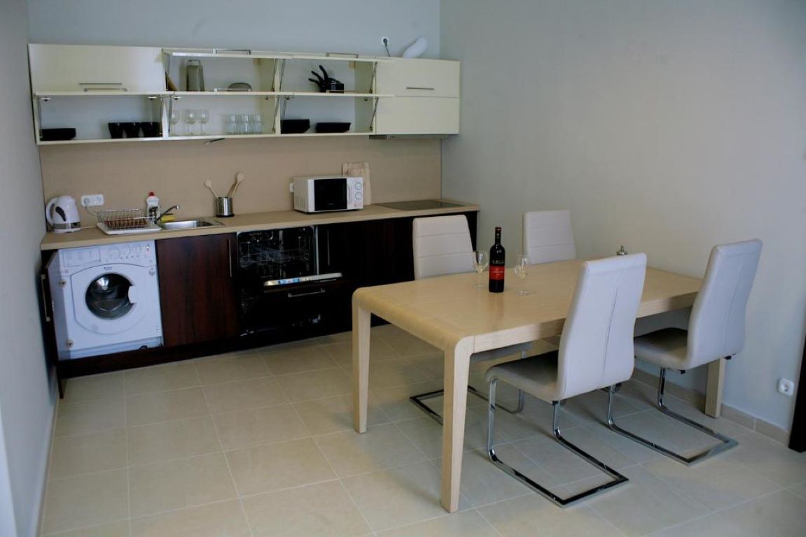 Five seasons apartment- kuhinja.jpg