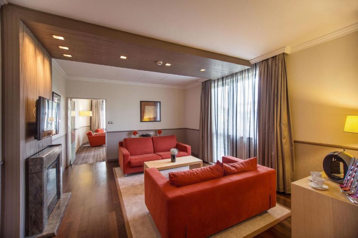 Mamaison hotel 4- dnevna soba.jpg
