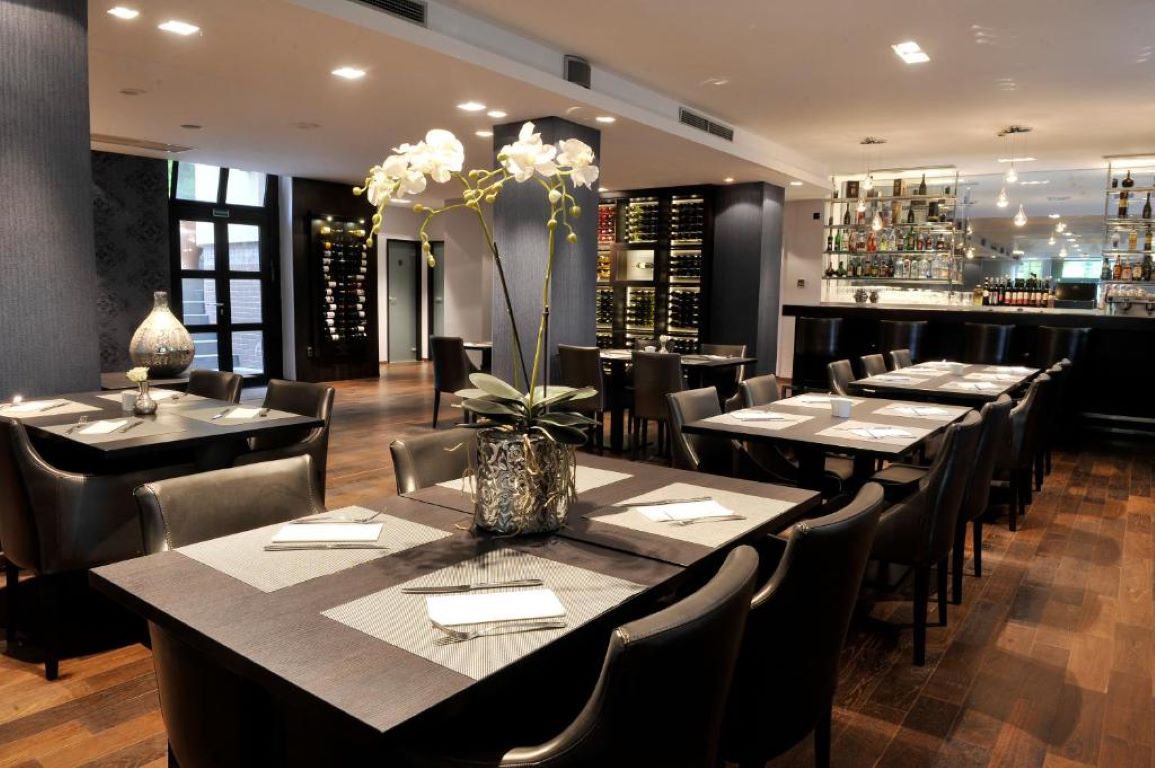 Mamaison hotel 4- restoran.jpg