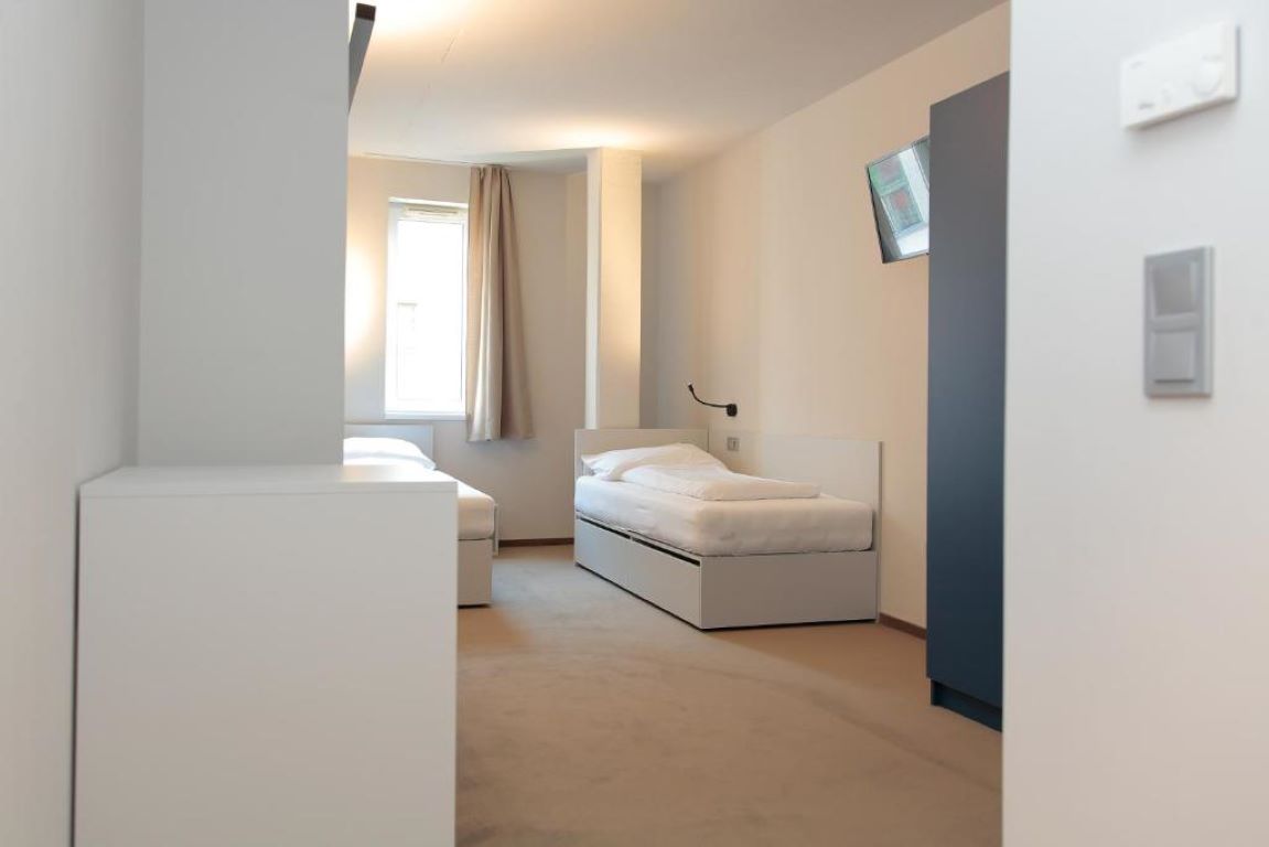 Maverick Urban Lodge- dvokrevetna soba sa zasebnim ležajem.jpg