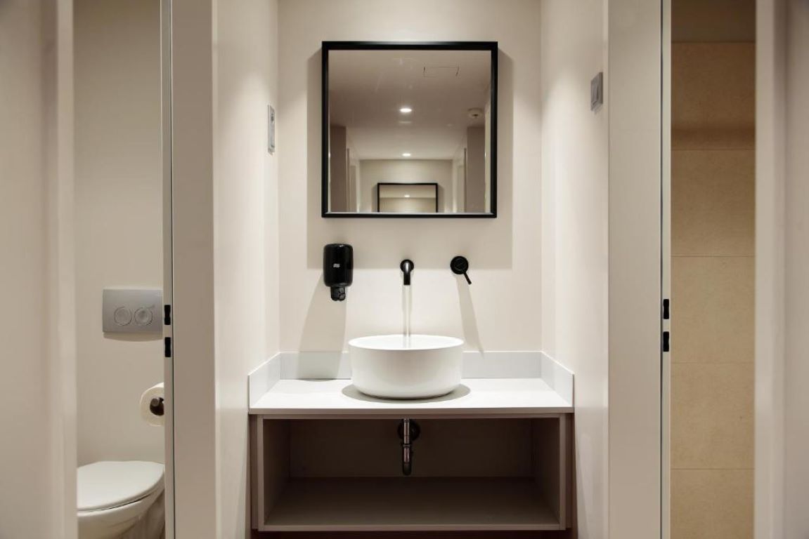 Maverick Urban Lodge- kupatilo.jpg
