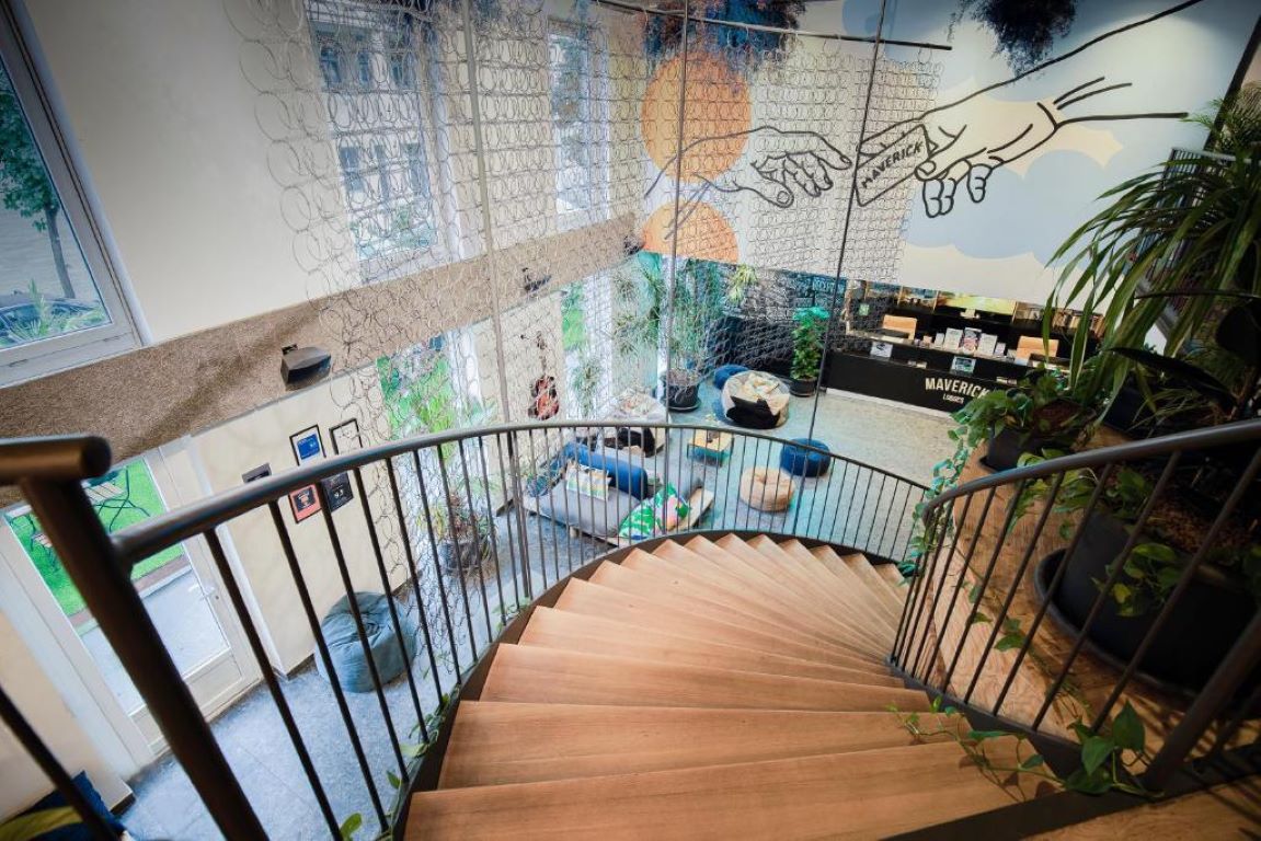 Maverick Urban Lodge-loby.jpg