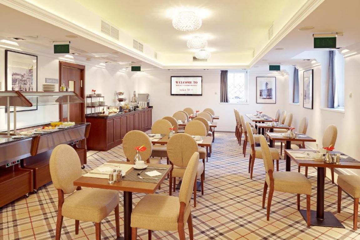 Mirage Medic hotel 4- restoran.jpg