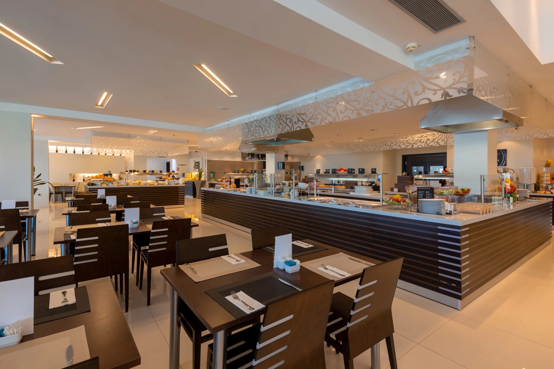 Maistra Select Belvedere Resort-Glavni restoran.jpg