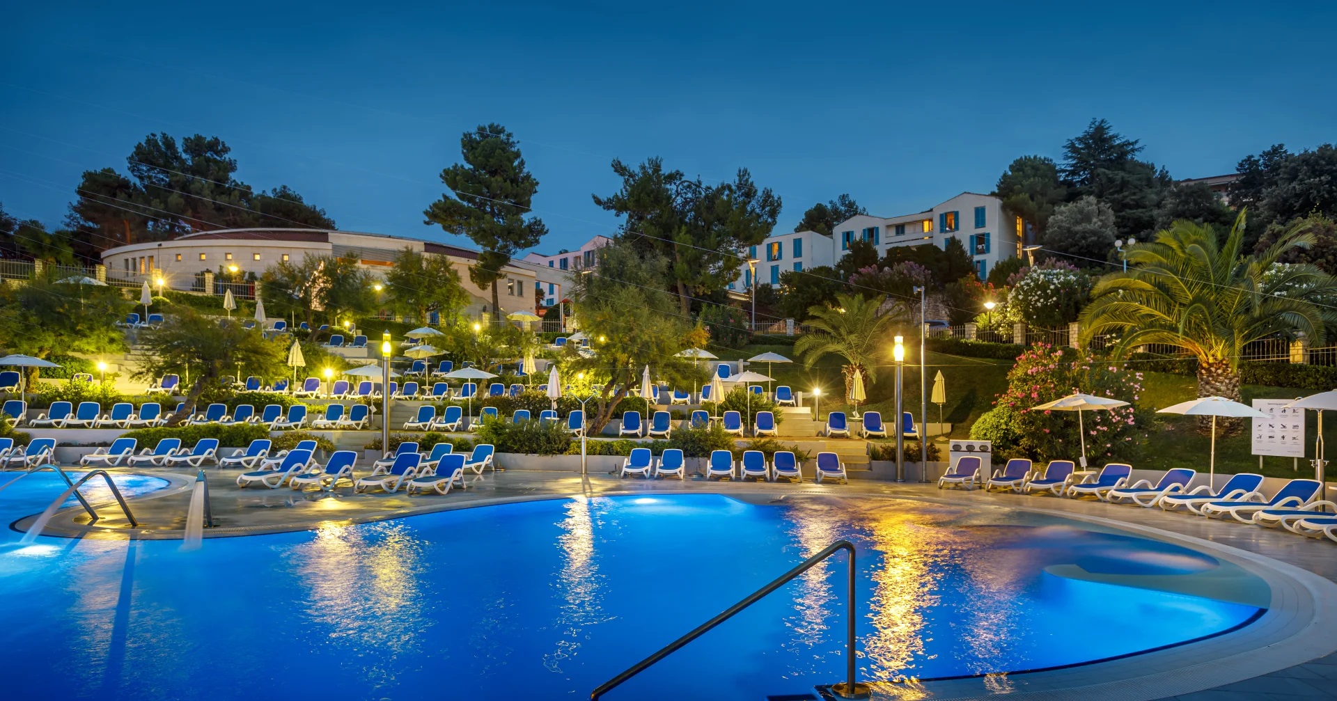 Maistra Select Belvedere Resort-Nocni izgled.jpg