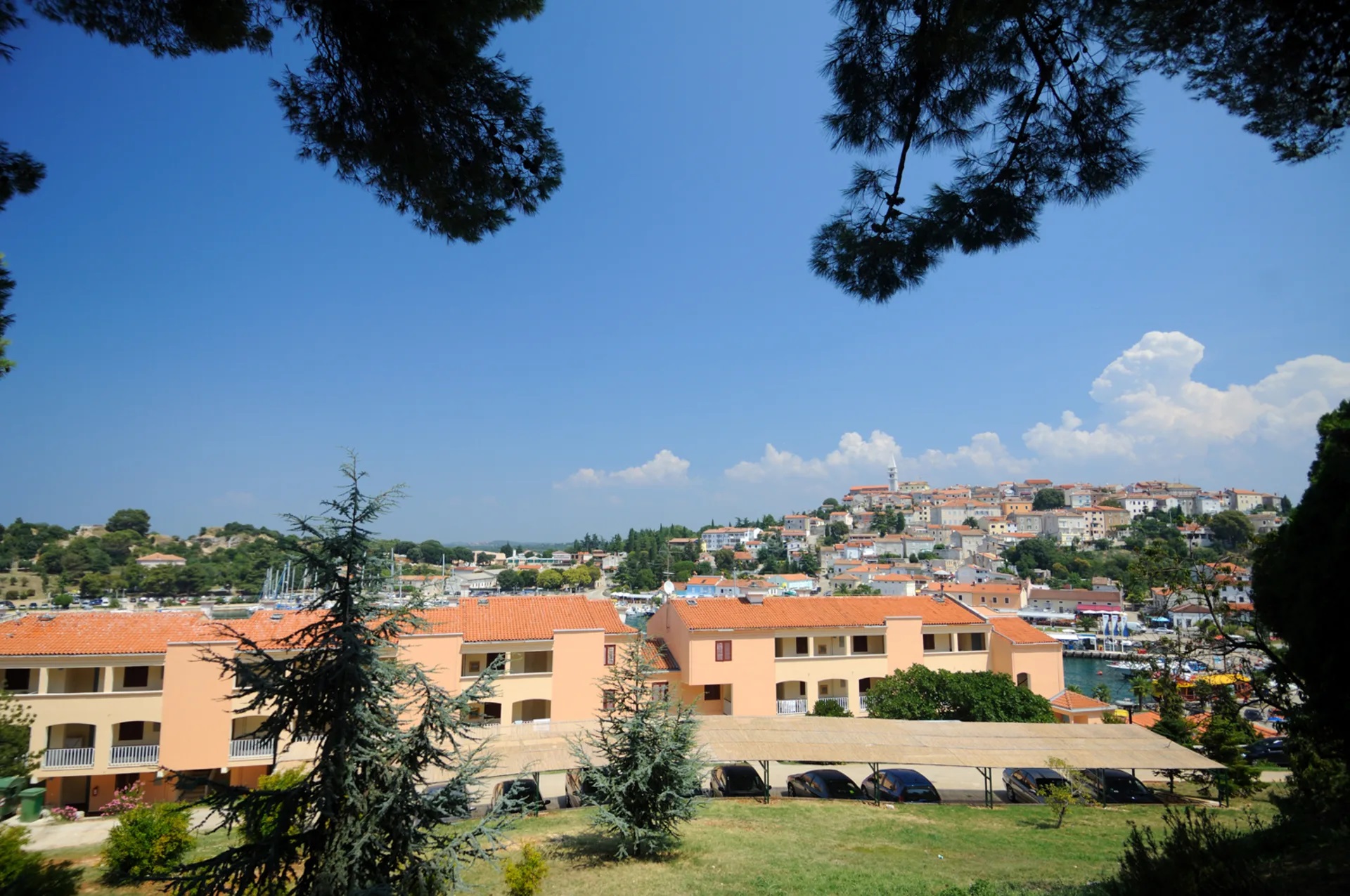Apartments Riva-Apartmani.jpg
