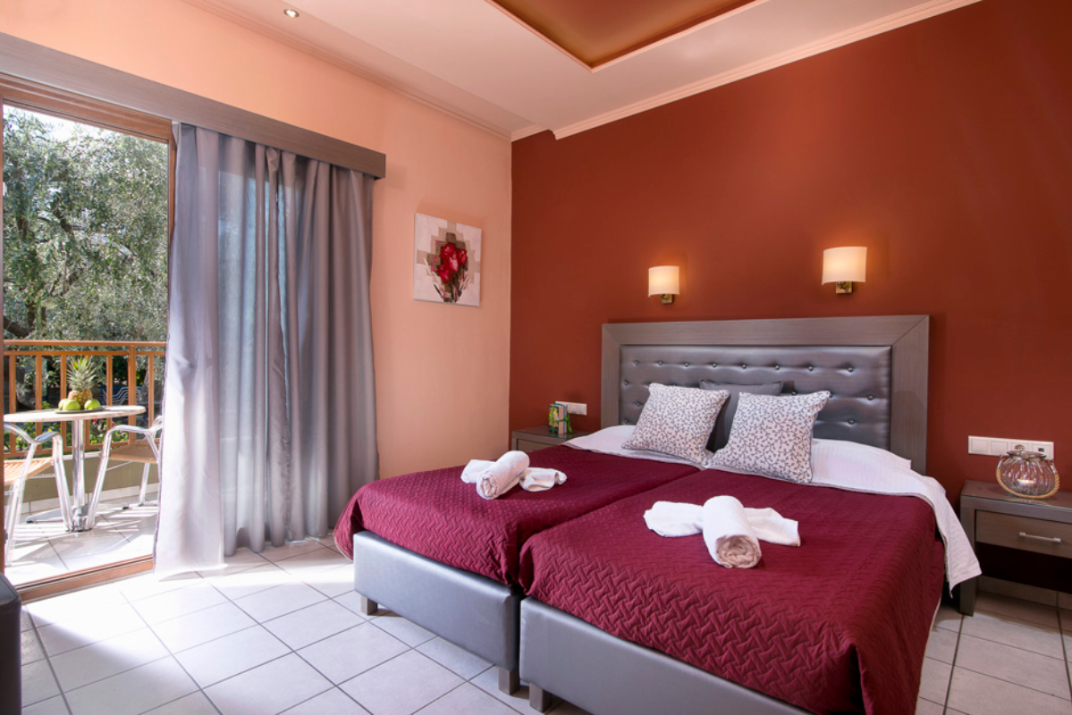 Thetis hotel studio.jpg
