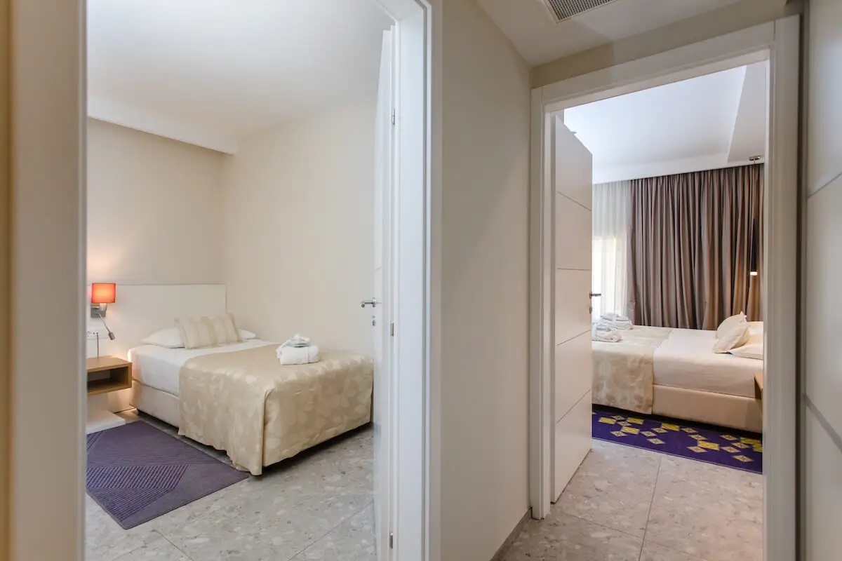 Lero Hotel-Porodicna soba.jpg