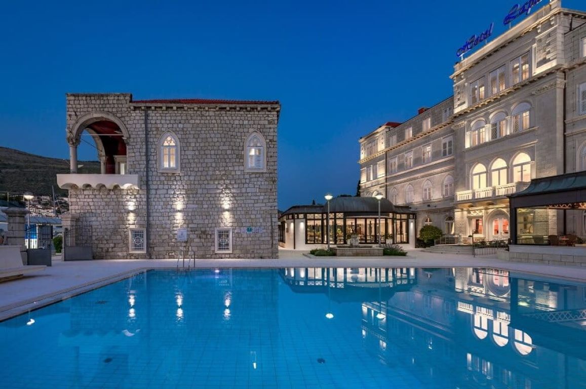 Hotel Lapad-Bazen.jpg