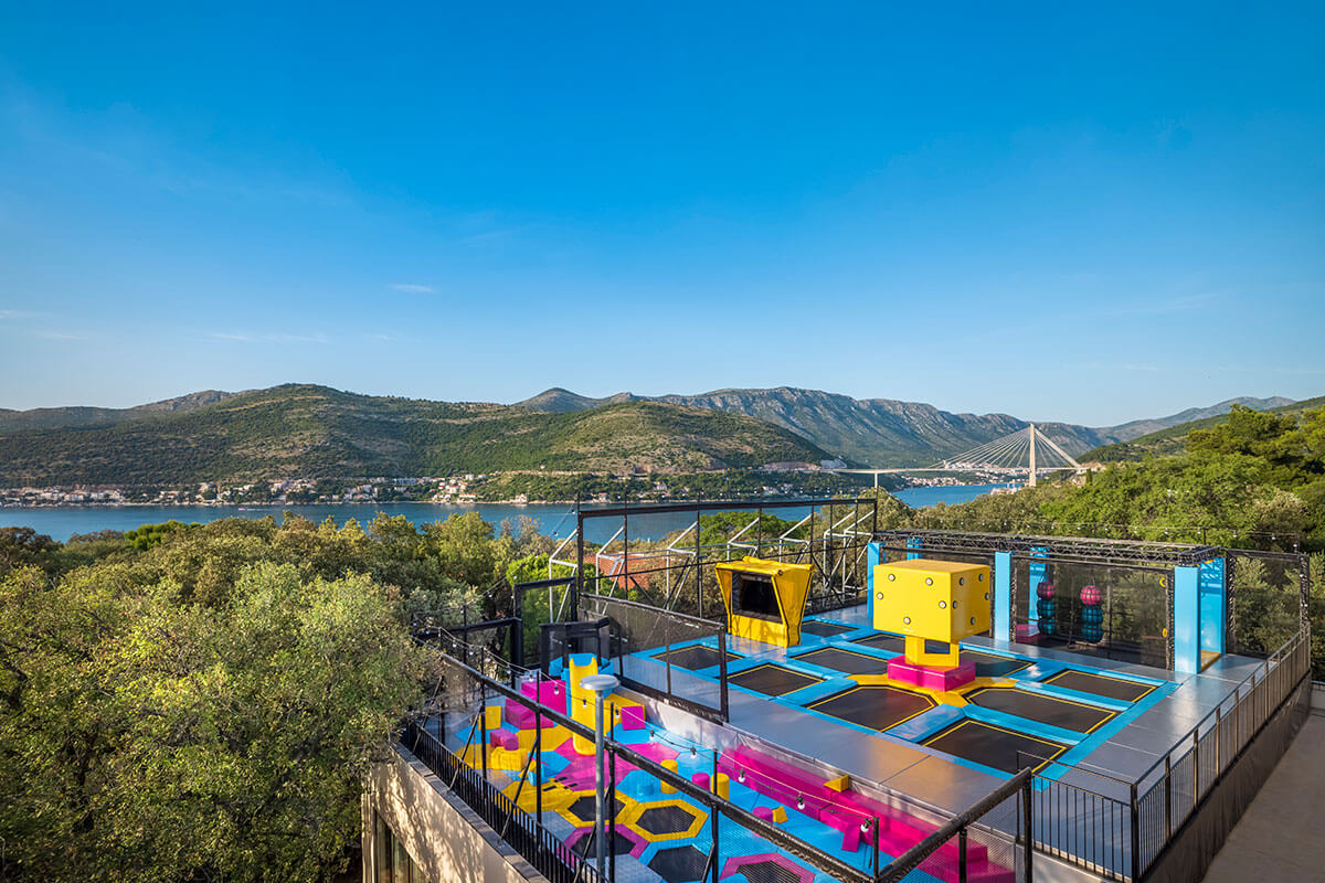 Hotel Tirena-Maro Wolrd.jpg