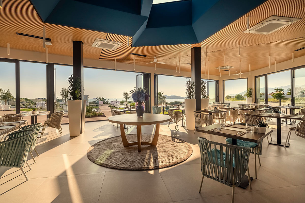 Valamar Lacroma Dubrovnik Hotel-Terasa bara.jpg