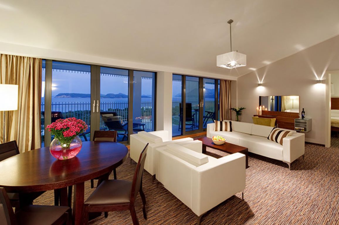 Valamar Lacroma Dubrovnik Hotel-V Level grand suite.jpg