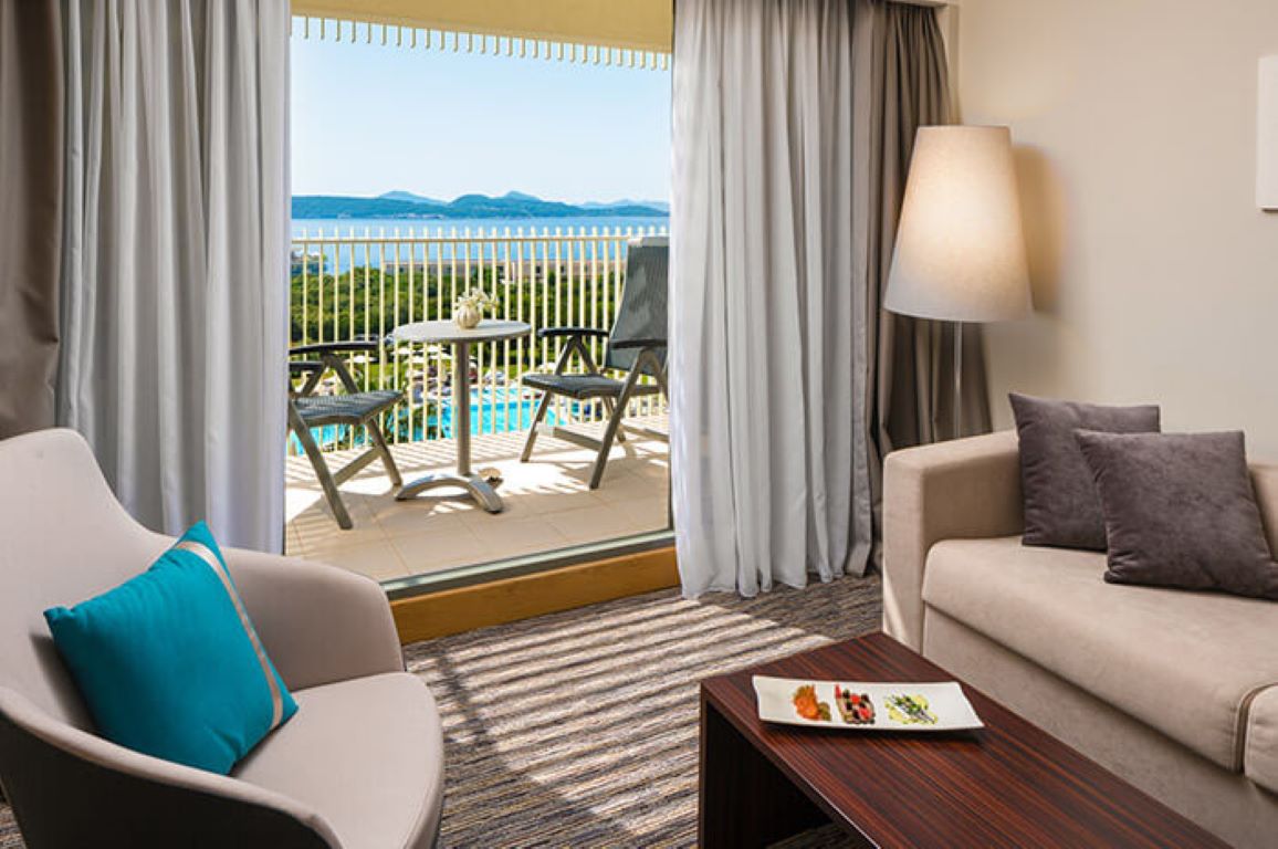 Valamar Lacroma Dubrovnik Hotel-V Level suite.jpg