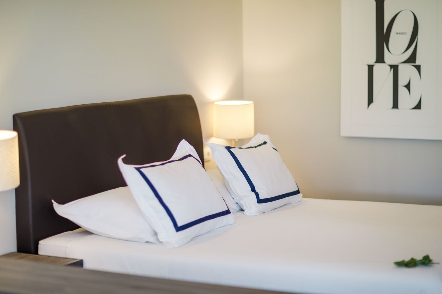Hotel Milna Osam-Standardna soba.jpg