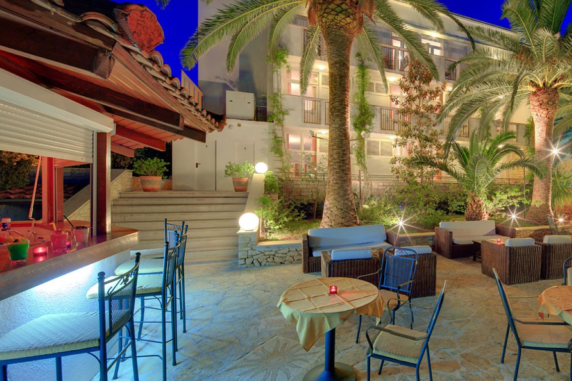 Villa Adriatica-Bar.jpg