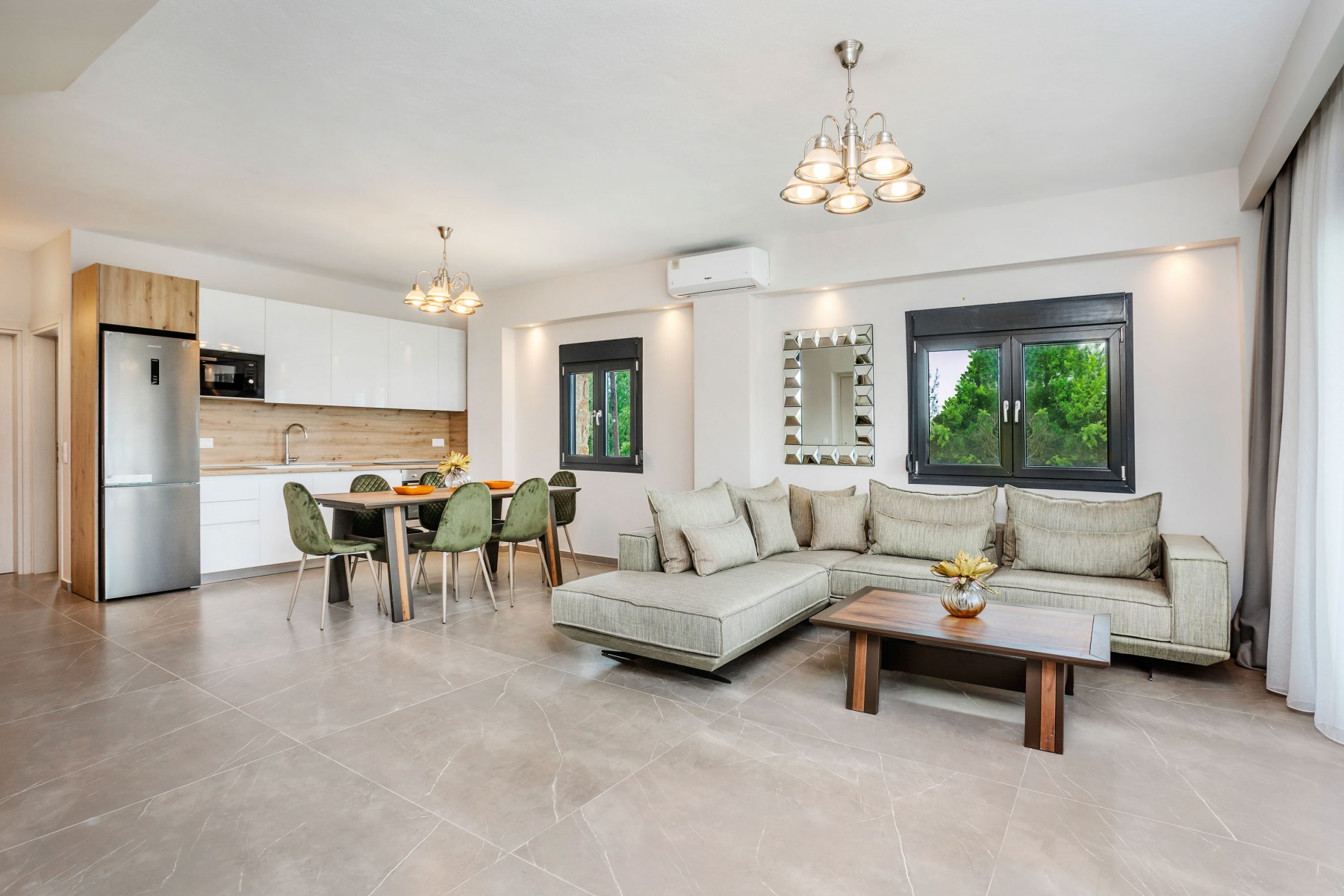 Epta Villas dnevni boravak.jpg