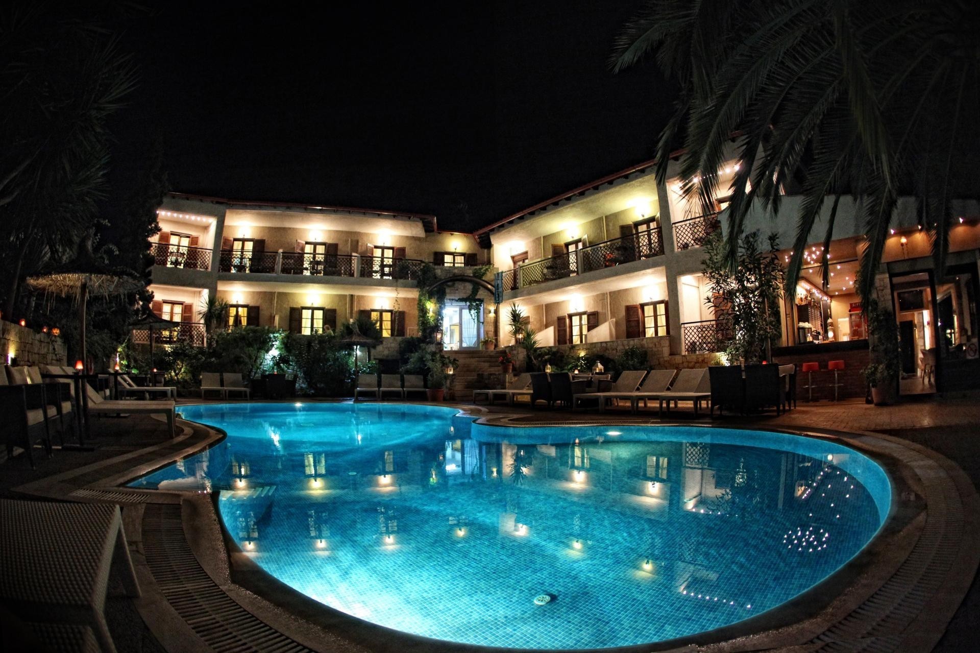 Stamos hotel bazen.jpeg