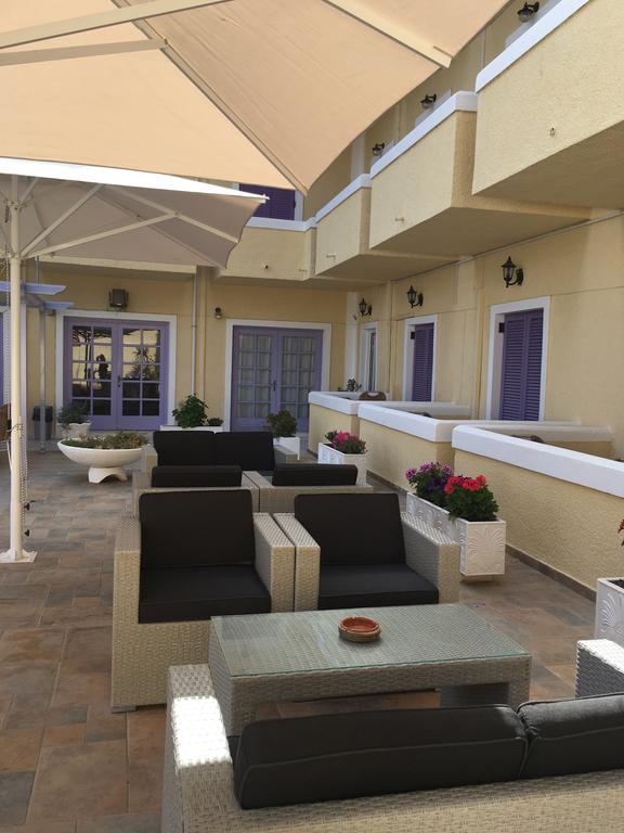 Hotel Katerina garden.jpg