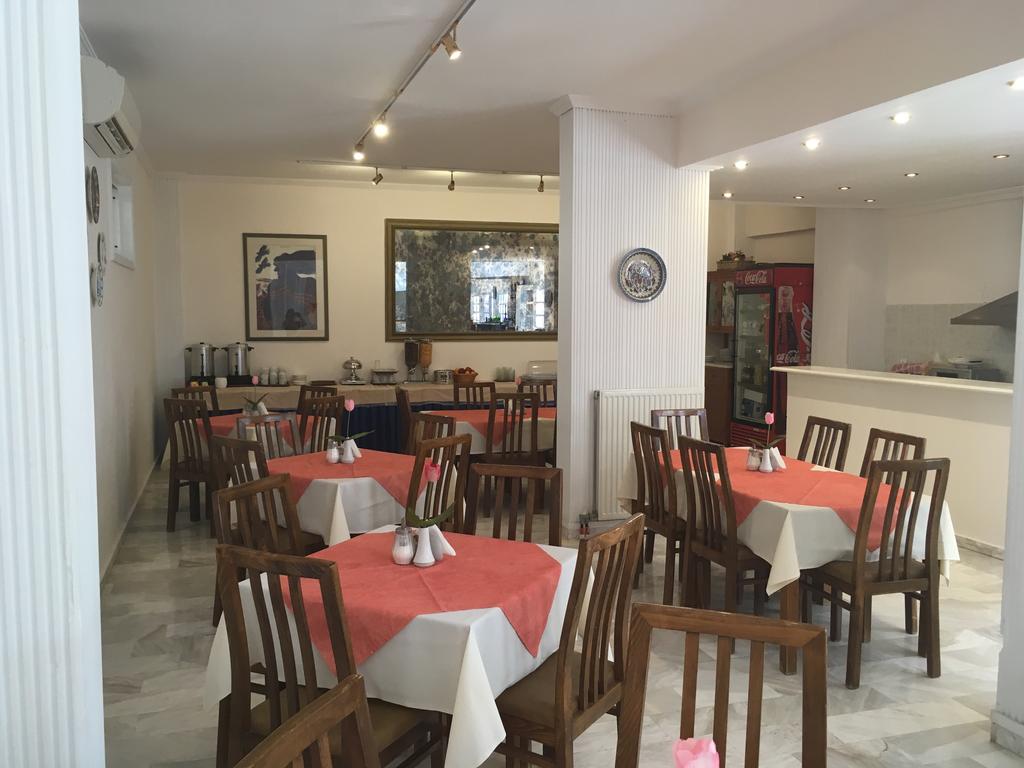 Hotel Katerina restaurant.jpg
