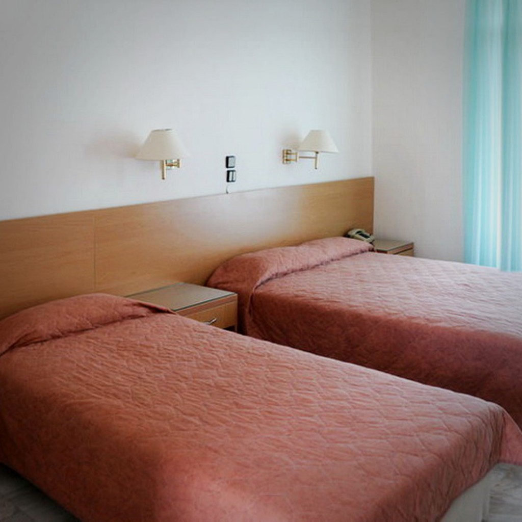 Hotel Katerina triple room.jpg