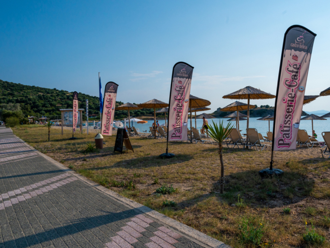 Castro Deluxe plaža.jpg