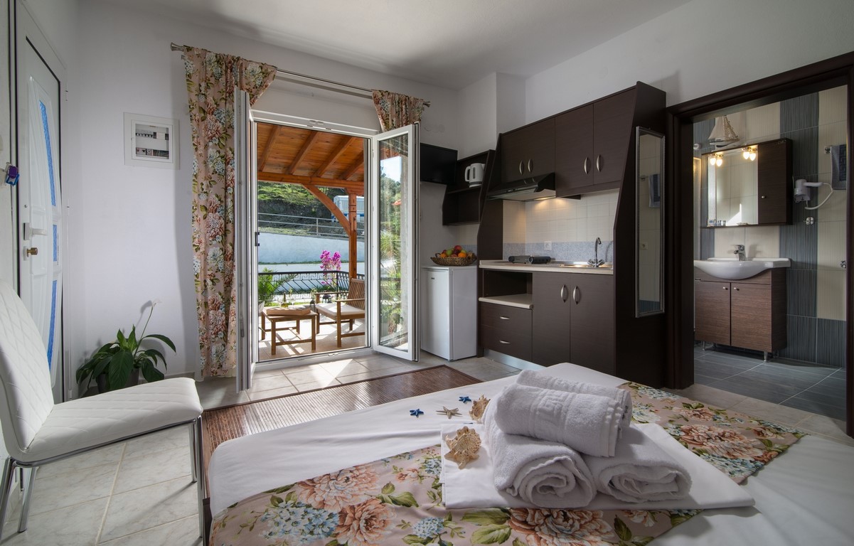 Caretta Village dvokrevetni studio.jpg