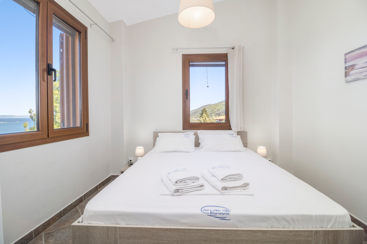 Seaview villas Poseidon vila spavaća soba.jpg