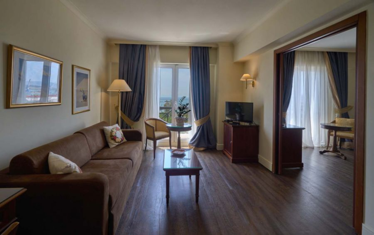 Volos Palace izgled master apartmana.jpg