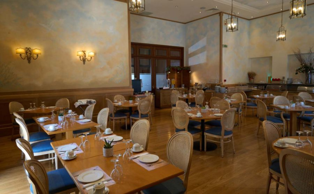 Volos Palace restoran.jpg