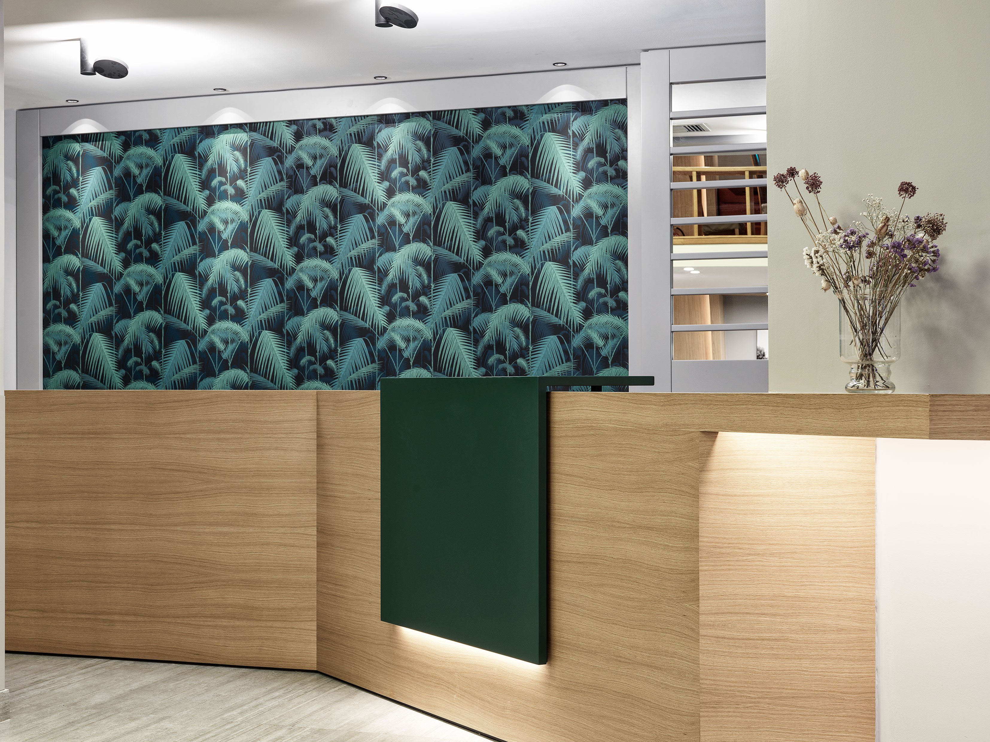 Hotel Achileas recepcija.jpg