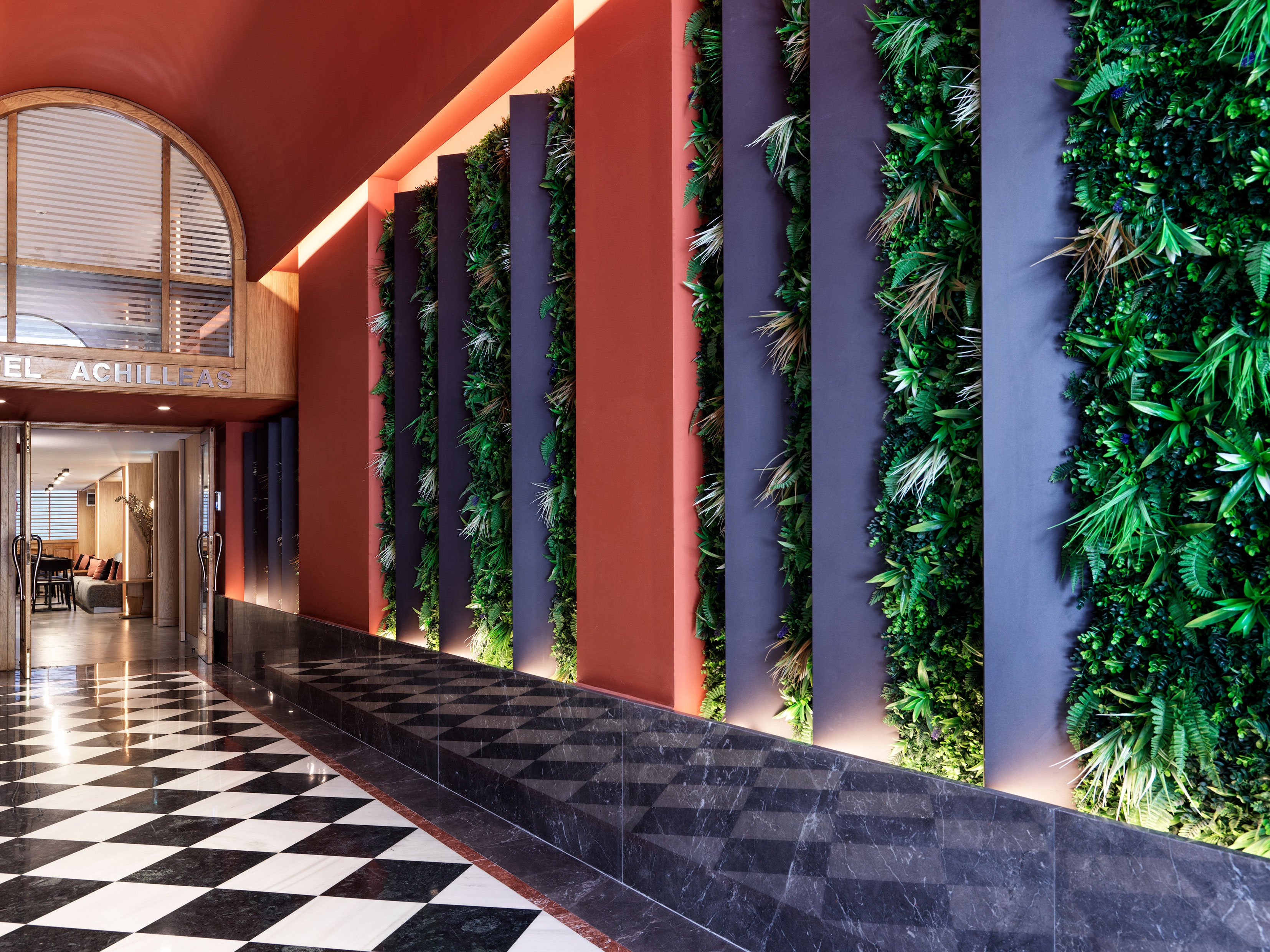 Hotel Achileas ulaz u hotel.jpg