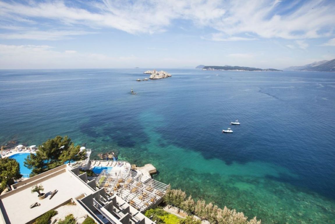 Dubrovnik Palace Hotel-Panorama.jpg