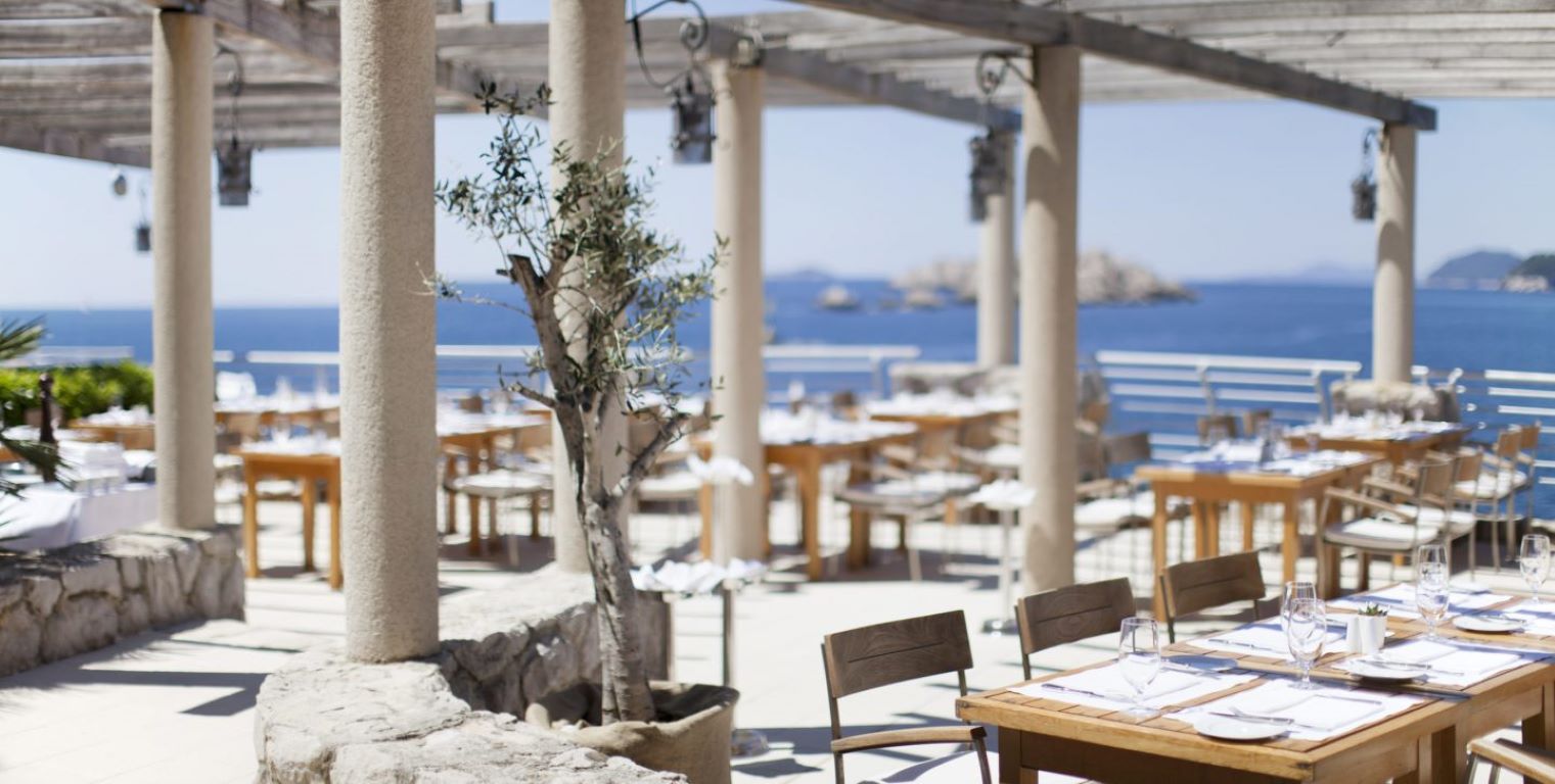Dubrovnik Palace-Terasa restorana.jpg