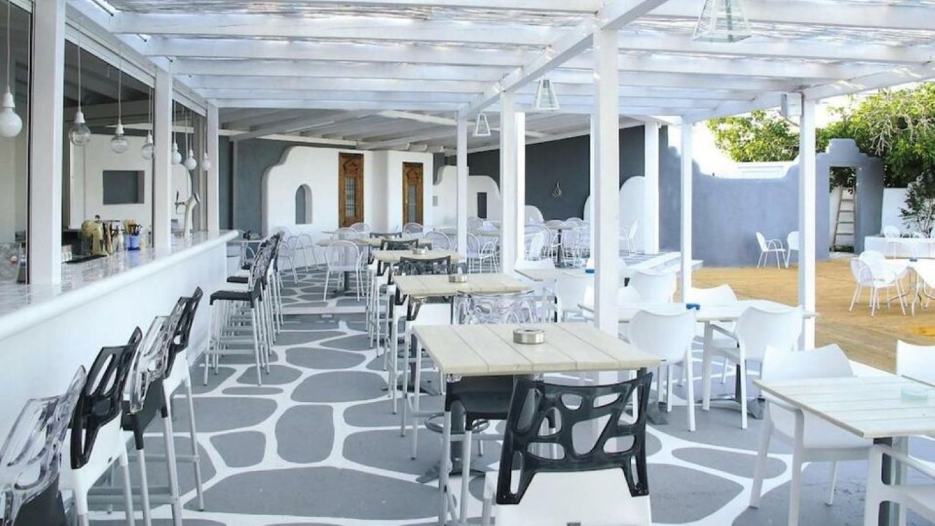 Ioli Village-Bar.jpg