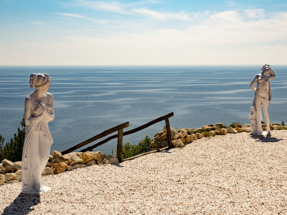 Koumaros Villas pogled.jpg