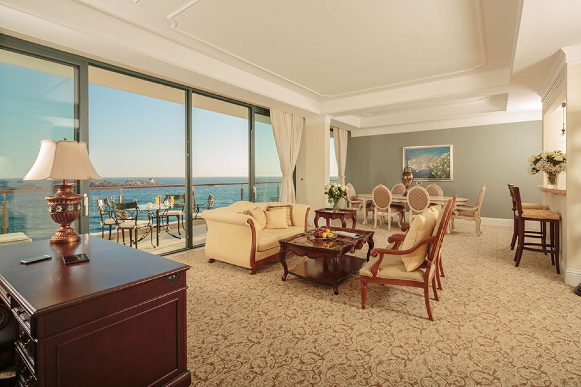 Hotel Royal Princess-Predsednicki suite .jpg