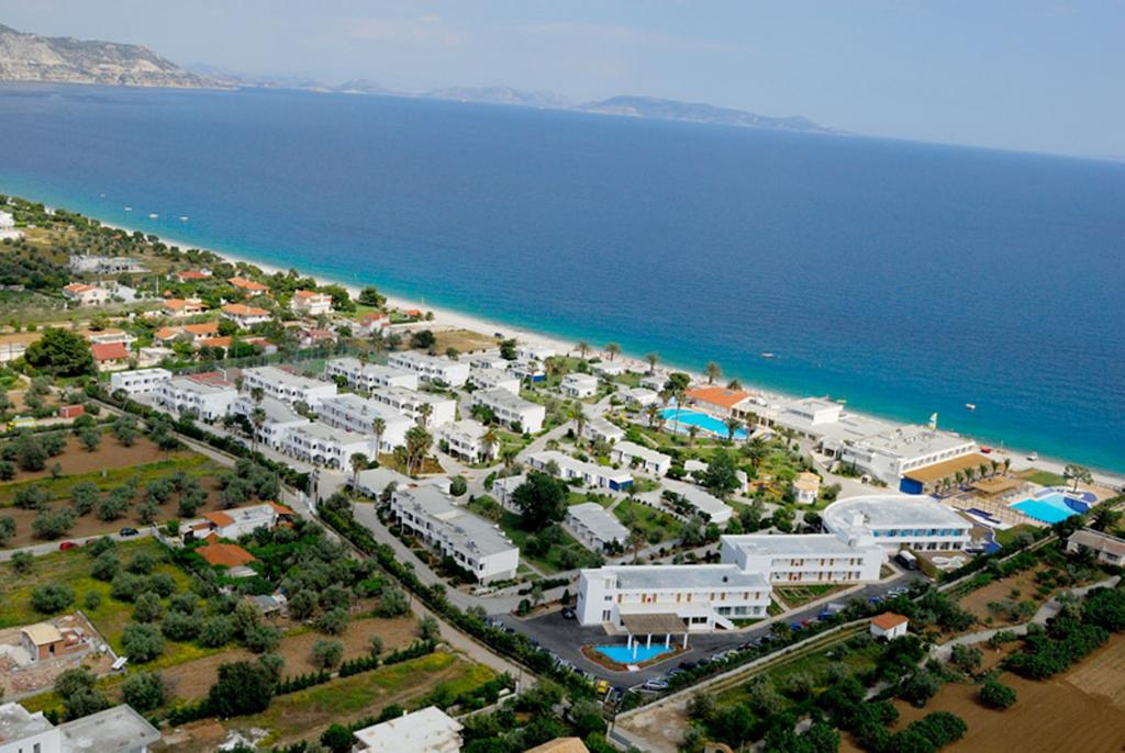 Hotel Kinetta Beach.jpg